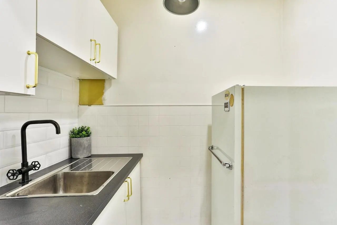 Capsule hotel Time Capsule - Value Inn Toronto